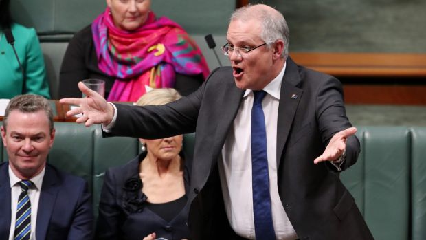 unemployment falls 01